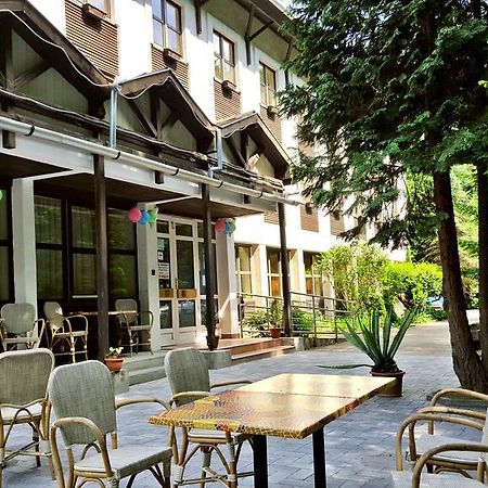 Salgo Hotel Salgótarján Bagian luar foto